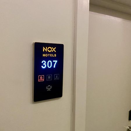 Nox Kensington Aparthotel Лондон Екстериор снимка