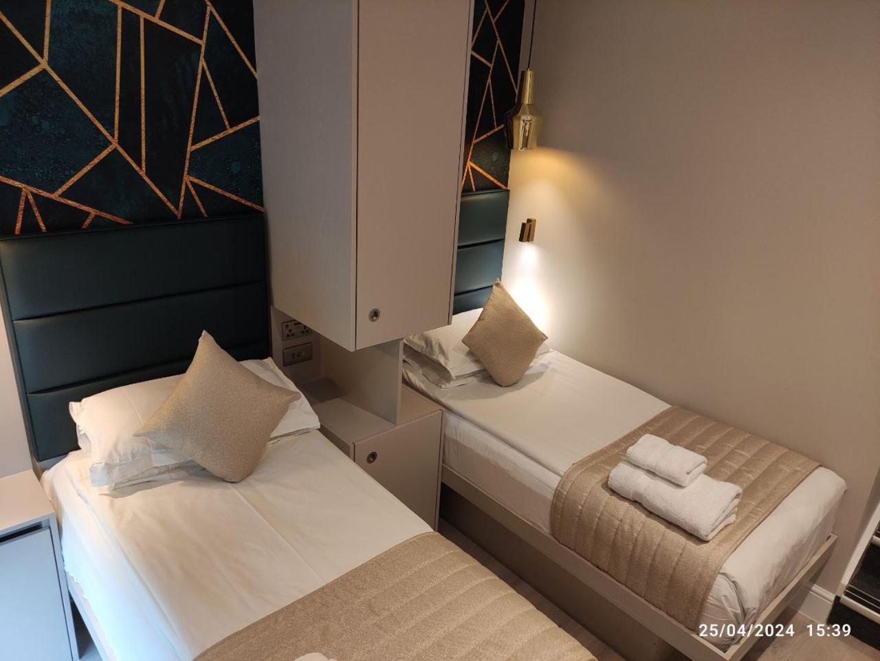 Nox Kensington Aparthotel Лондон Екстериор снимка
