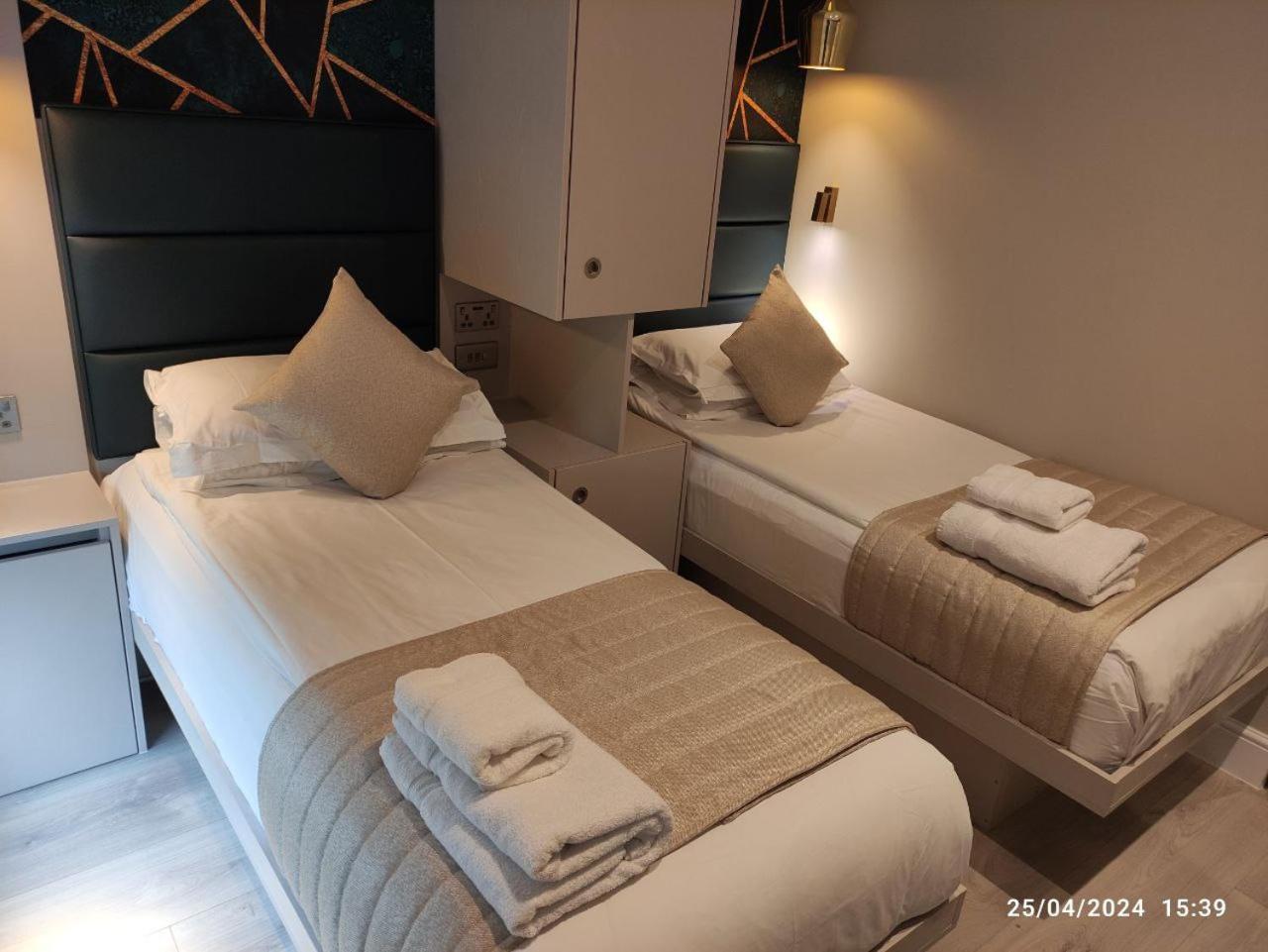 Nox Kensington Aparthotel Лондон Екстериор снимка