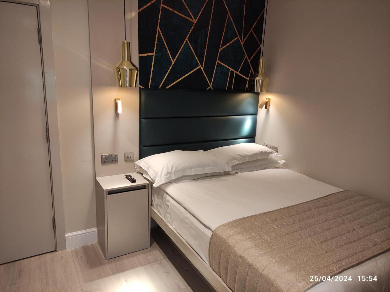 Nox Kensington Aparthotel Лондон Екстериор снимка