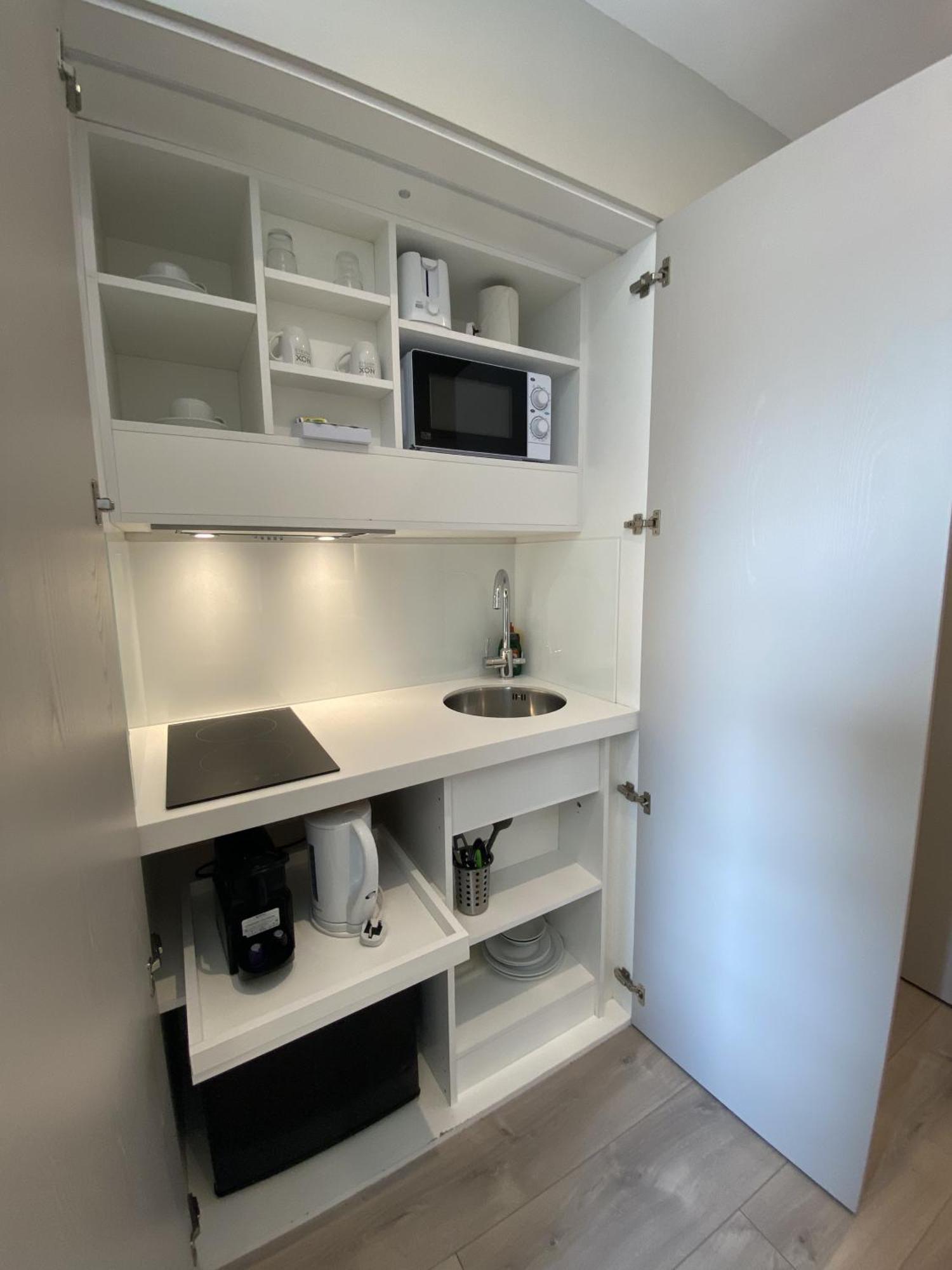 Nox Kensington Aparthotel Лондон Екстериор снимка